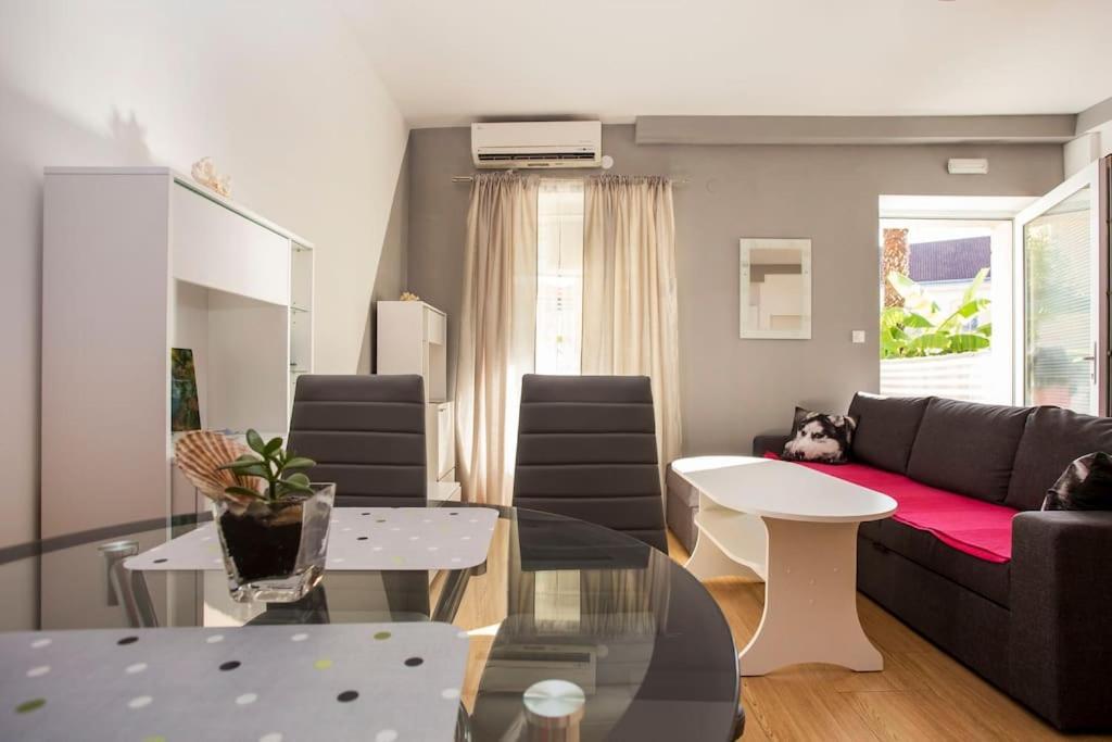 شقة Apartman Den,Rovinj Oaza U Centru Grada I Besplatnim Parkingom المظهر الخارجي الصورة