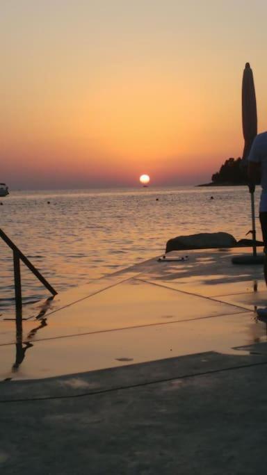 شقة Apartman Den,Rovinj Oaza U Centru Grada I Besplatnim Parkingom المظهر الخارجي الصورة